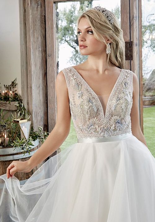 Style 2425 Rory, Casablanca Bridal