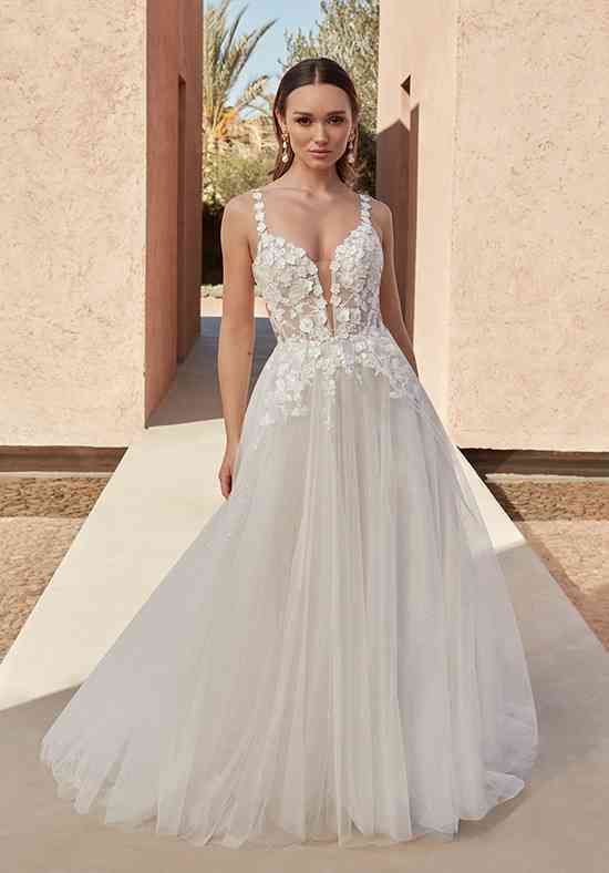 wedding dresses with extremely long trains Soraya Cape