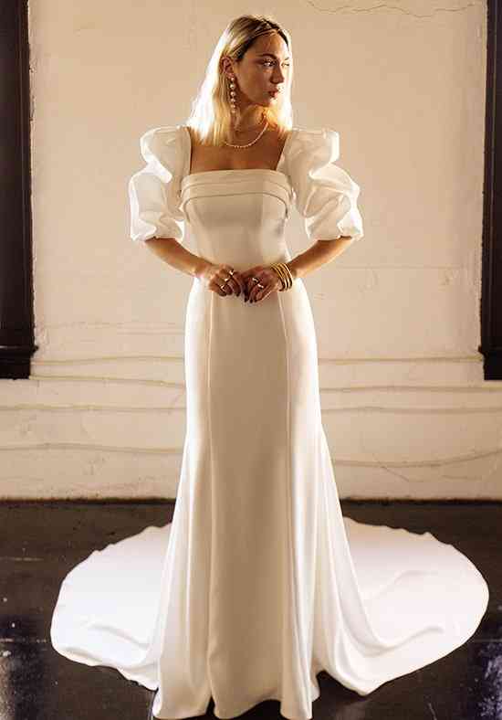3/4 Sleeve Wedding Dress Photos, 3/4 Sleeve Wedding Dress Pictures -  WeddingWire.com