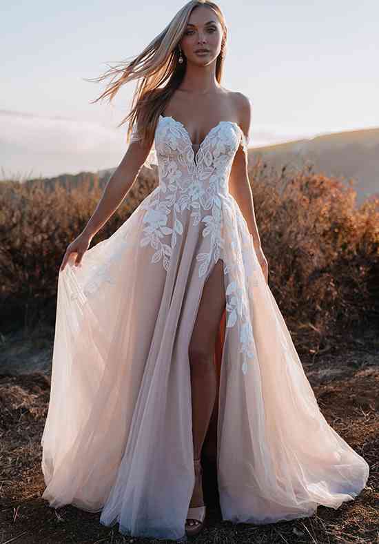 $701 to $1500 Wedding Dress Photos ...