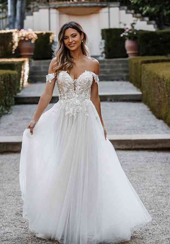 ball gown wedding dresses with sleeves