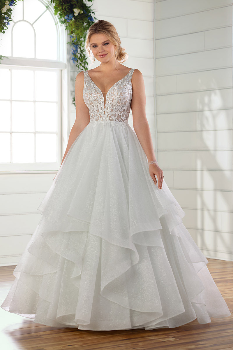 d2723 Ball Gown  Wedding  Dress  by Essense of Australia  