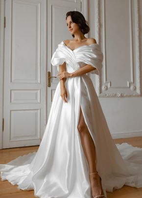Wedding Dress Acerola with Leg Slit, 4491