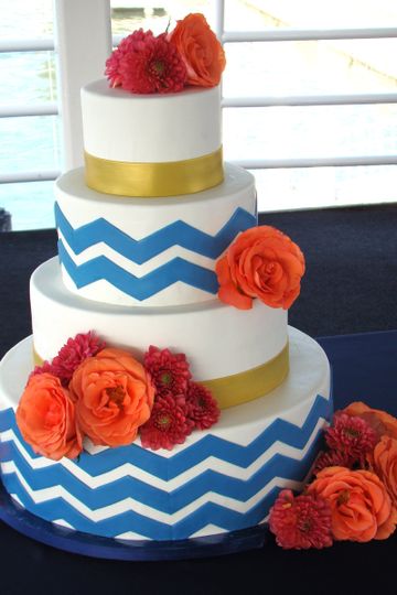 The Butter End Cakery Wedding Cake Gardena Ca Weddingwire