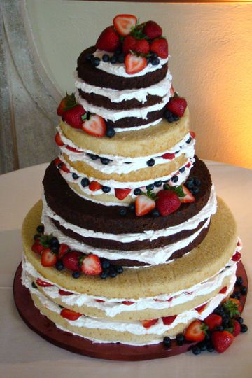 The Butter End Cakery Wedding Cake Gardena Ca Weddingwire