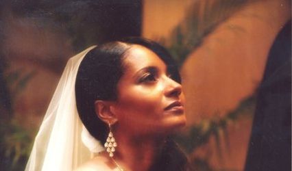 DESYRD CREATIONS MAKEUP