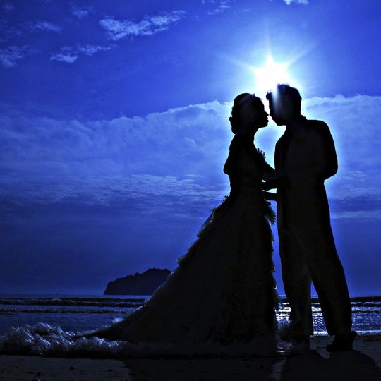 Honeymoons & Destination Weddings by Carrousel Travel