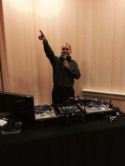 DJ Demonstr8 Mobile DJ Service