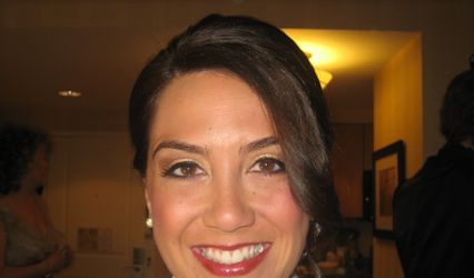 MAKE ME UP by Stephanie