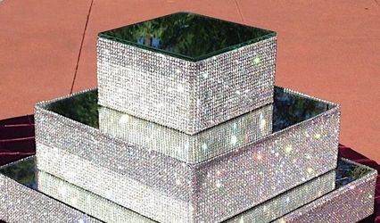 Elevate The Cake Chic Event Rentals