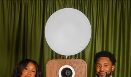 Live Capture Photobooth Company
