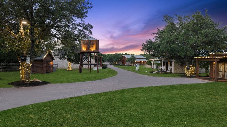 Twisted Ranch Weddings
