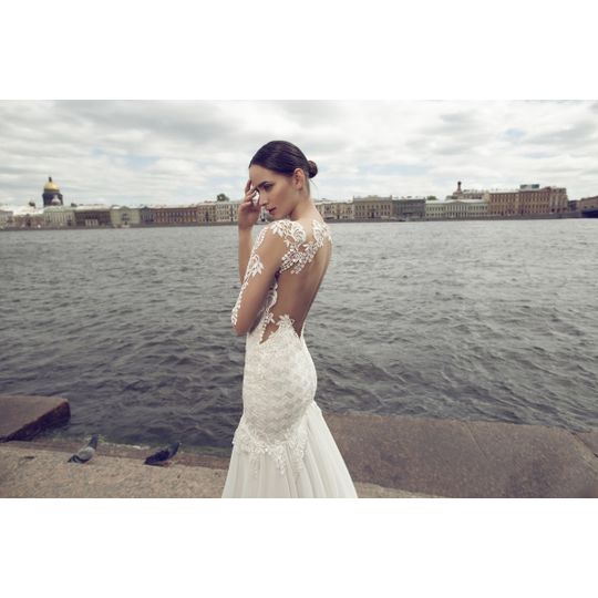 nurit hen wedding dresses price