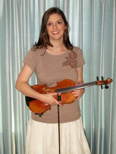 Virginia Forbrizzio Violinist