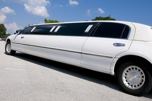 Best Riverside Limos