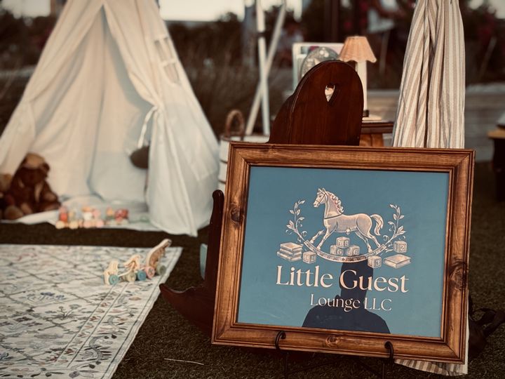 Little Guest Lounge LLC