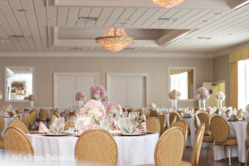  Gaston  Country Club Venue  Gastonia  NC  WeddingWire