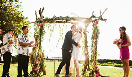 Swept Away Island Weddings & Events