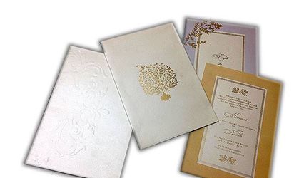 Custom Invitations by Raniti