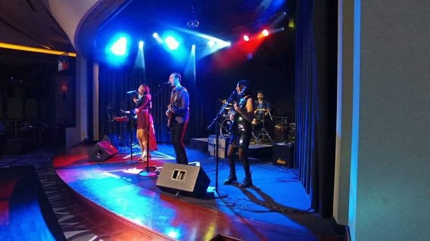 Pop Vision Band