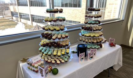 Oh My Cupcakes! Gourmet Cupcakery