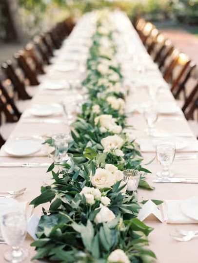 baeza's flowers and decorations