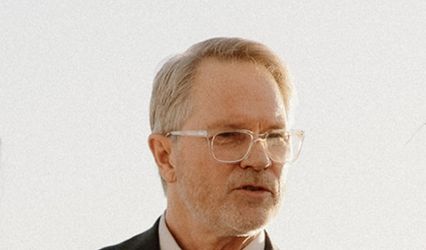 Ross Johnsen Officiant