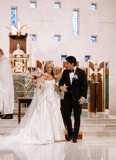 ALEXIA GAVELA BRIDAL