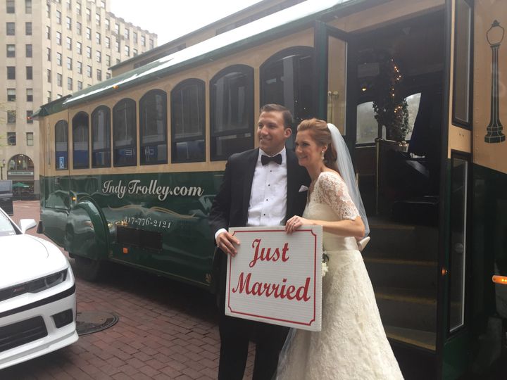 Indy Trolley Transportation Indianapolis In Weddingwire