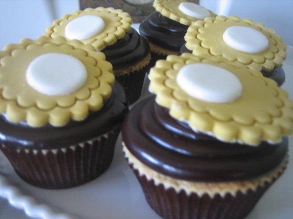 Sheila Mae cakes