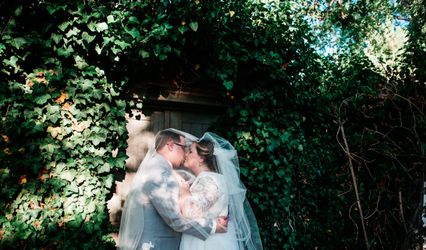 Nicole Awe Photography