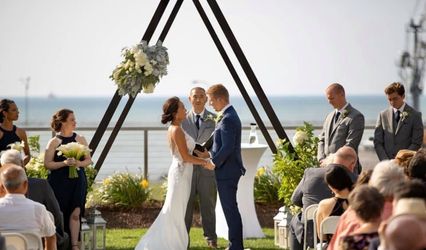 Lago Custom Events