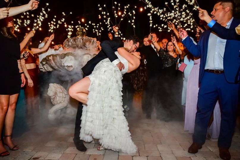 Happy Brides Studio