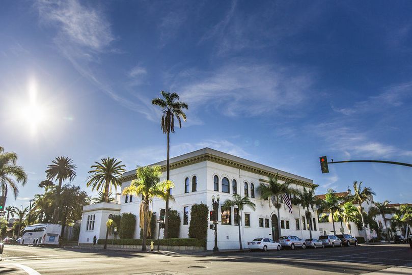 Santa Barbara Club