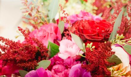 Gathered Stems Floral Couture