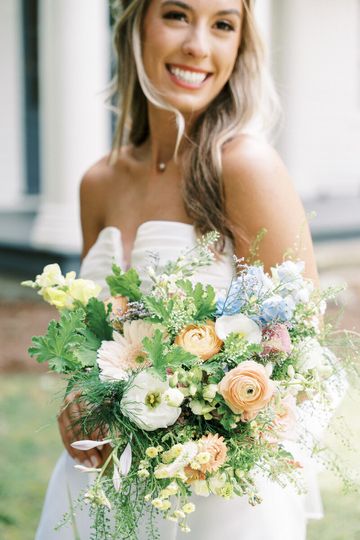 kk jones flowers, LLC