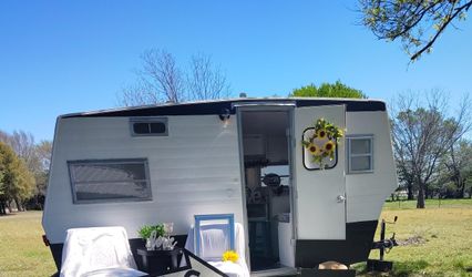 Vintage Mobile Photo Booth
