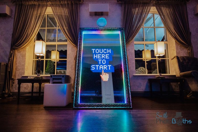 See Me Photo Booths