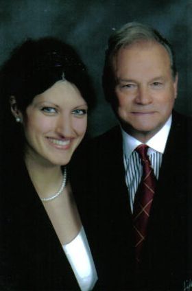Jim & Sylvia Guitar Duo