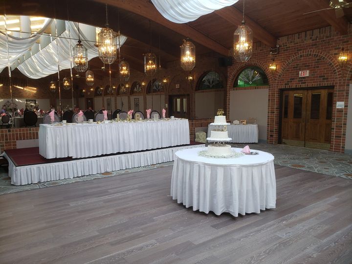 Holiday Inn Countryside Venue La Grange Il Weddingwire