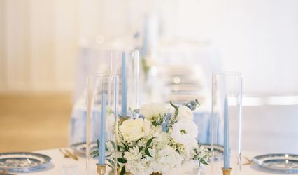 A Simple Touch Wedding Decor