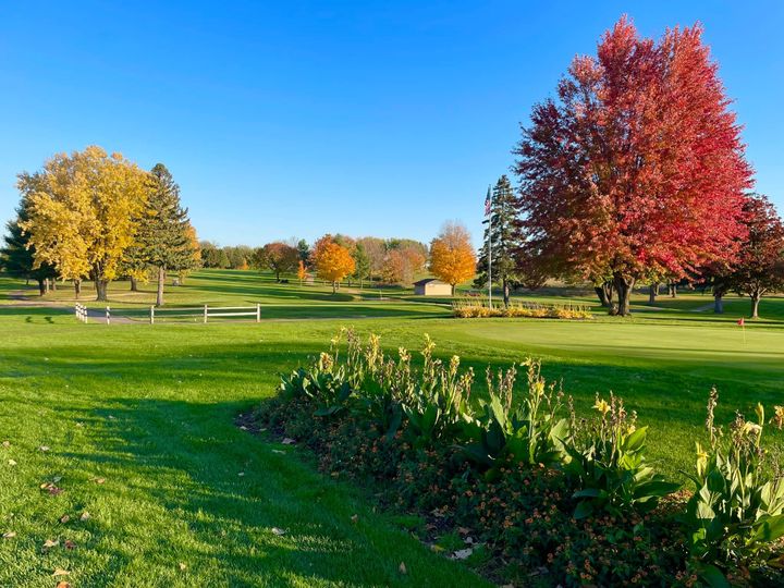 River Falls Golf Club