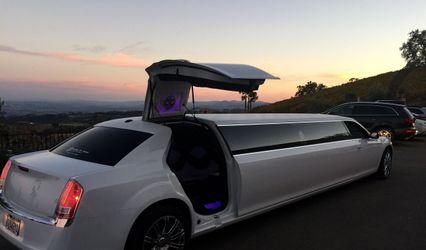 Pearl of Paso Limousine