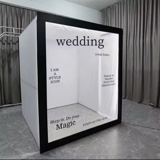 Devine Photo Booths