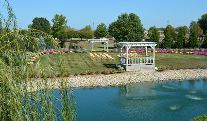 Bennett's Greenhouses, Inc.