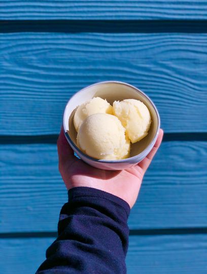Hermanas Italian Ice