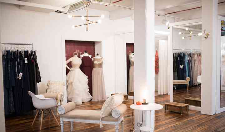 Connecticut Wedding Dresses Reviews For 48 Bridal Shops By now you already know that if you're still in two minds about wedding dresses and are thinking about choosing a similar product, aliexpress is a great place to compare prices and sellers. connecticut wedding dresses reviews