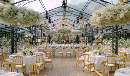 Elegante Weddings and Events