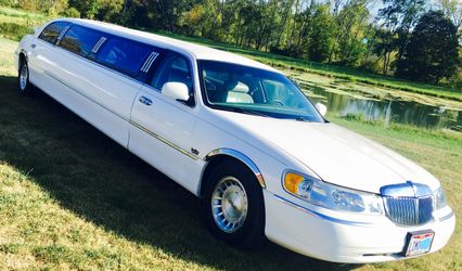 First Class Limousine