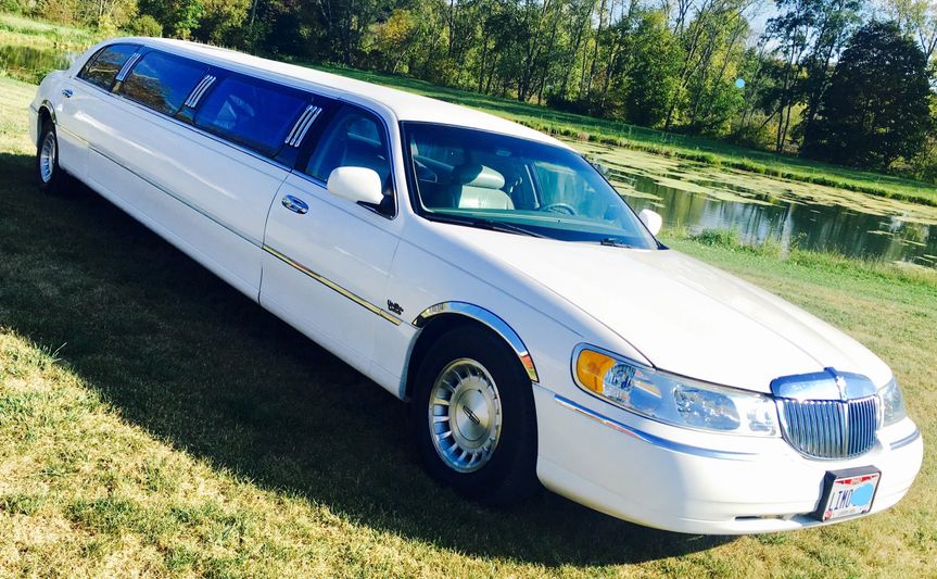 First Class Limousine